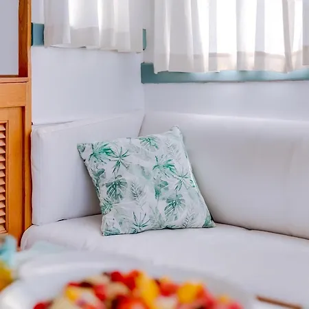 Hotel en barco Mulubinba Seahouse Olhão