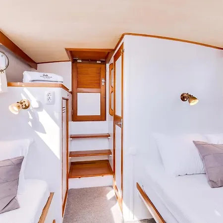 Mulubinba Seahouse *